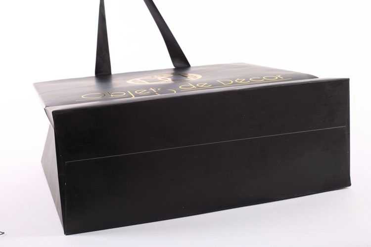 手提(tí)袋/紙袋(dài)