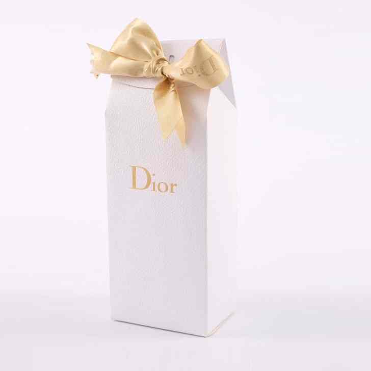 化(huà)妝品包裝盒(he)、化妝品紙盒(hé)、化妝品盒子(zi)定制