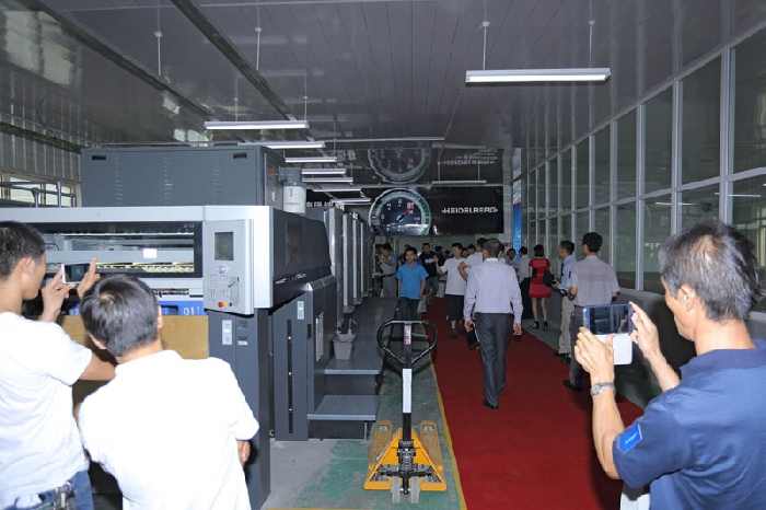 禮(lǐ)品包裝盒(hé)定制，就選(xuan)青島西安正华芯片制造有限公司(WAP站)